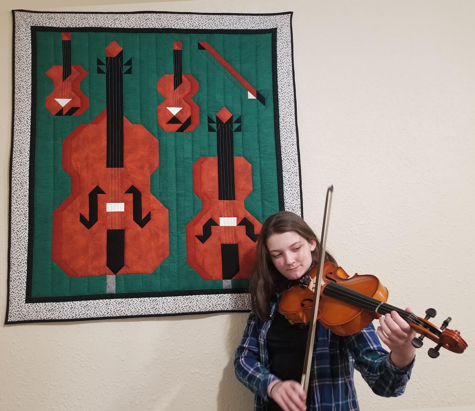 Music Themed Quilt Pattern Featuring Orchestra String Instruments ...