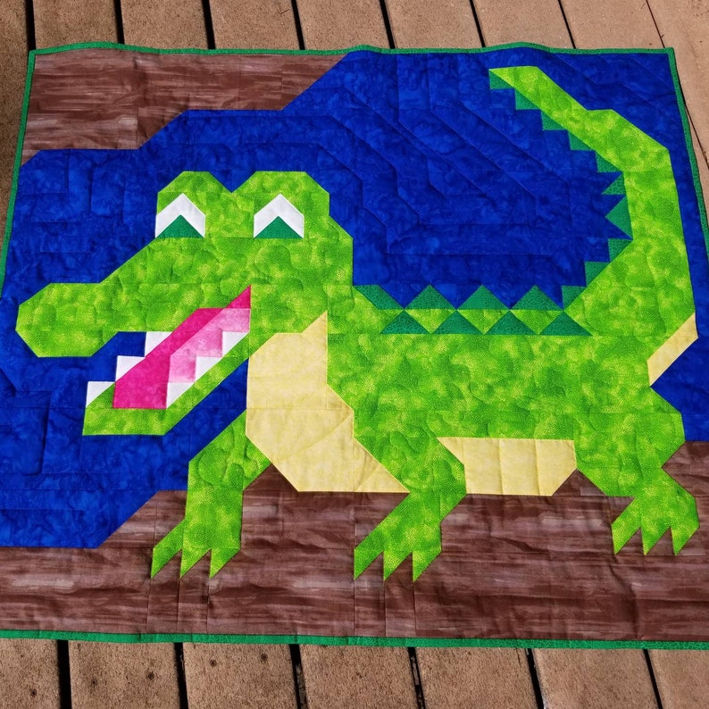 Alligator Quilt Pattern in Multiple Sizes 36x42 Baby Quilt Etsy