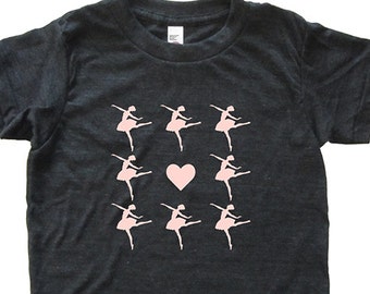 Love Dancing Ballerina Ballet - Camiseta de baile para niños - Camiseta - Camisa para niña juvenil / Tallas súper suaves 2T 4T 6 8 10 12 - Top de bailarina para niñas