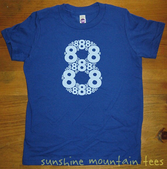 t shirt size 8 year old boy