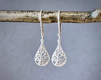 Silver Filigree Teardrop Earrings - Sterling Silver Leverback Earrings - Delicate Intricate Dangle Drops - Simple Victorian Jewelry HS300S