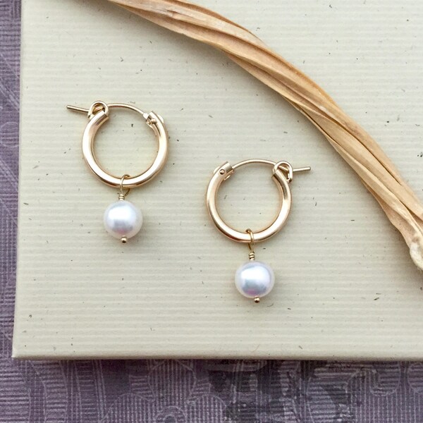 Chic Pearl Hoop Earrings, Gold Filled Huggies, Dainty 6.5 - 7mm Pearls, Small 15mm Tube Hoops, everyday earrings, great travel jewelry E589G