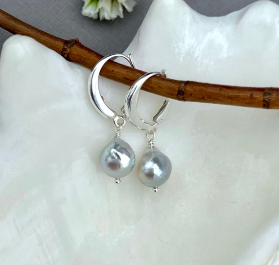 AAA Akoya Cultured Pearl Bar Necklace Sterling Silver Adjustable Length AAA Akoya Cultured Pearl Bar Necklace Sterling Silver Adjustable Length