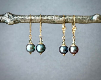 Black pearl earrings, 14k gold filled lever back earrings, dainty peacock freshwater pearls with crystal accent, everyday earrings E660G