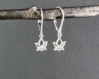 Silver flower earrings, sterling silver lotus earrings, simple dainty leverback earrings, tiny delicate minimalist yoga jewelry ND489S
