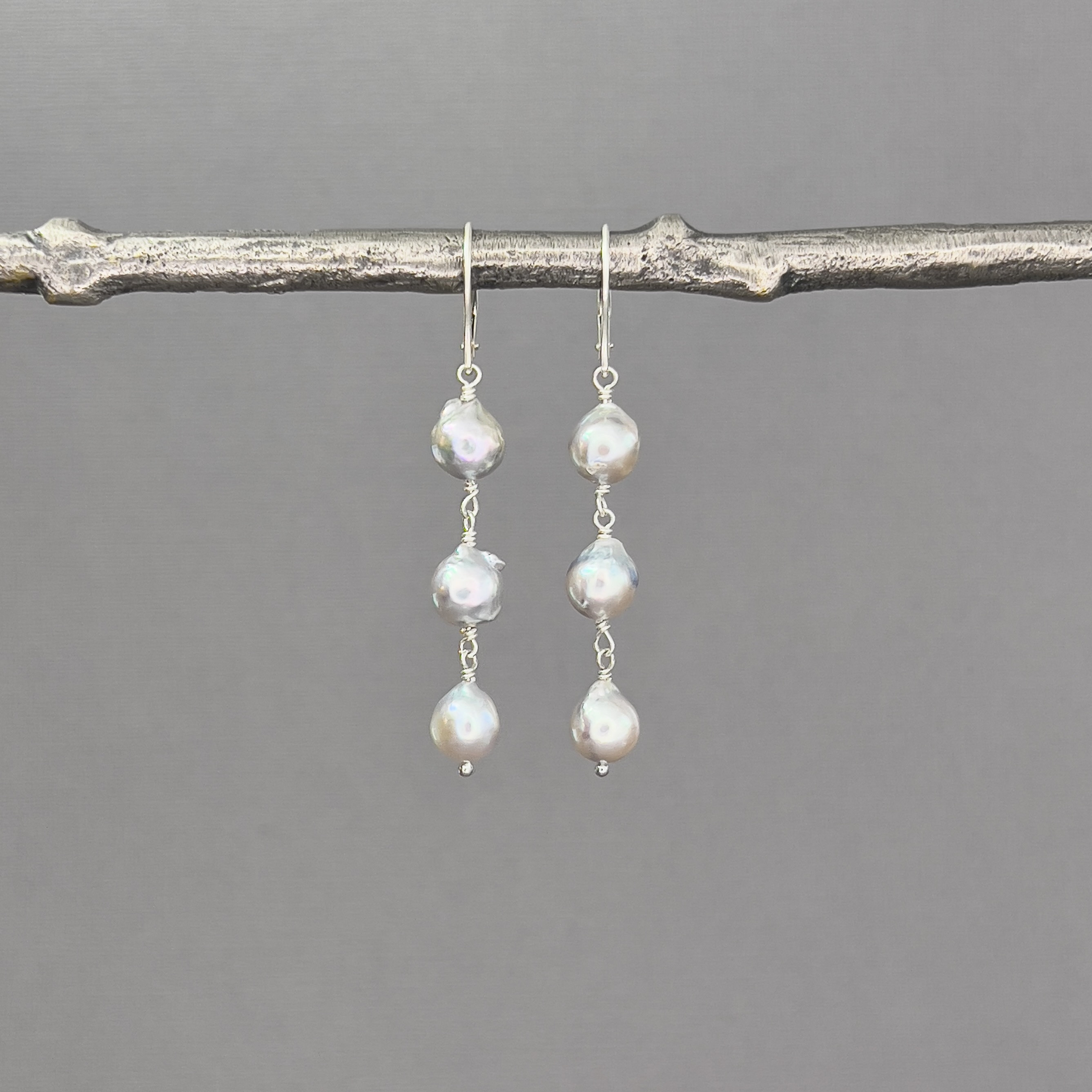 Blue Japanese Akoya Saltwater 3 Wire Wrapped Linear Pearl