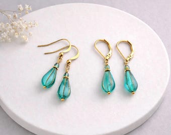 Green Czech glass teardrop earrings 14k gold or rose gold filled leverback earrings Victorian vintage style gift ideas for her mom E742