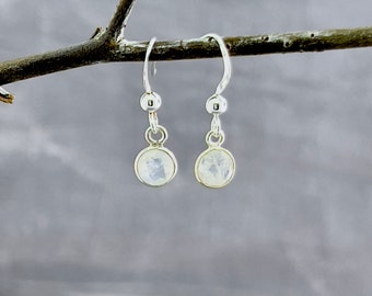 Moonstone earrings, sterling silver round faceted 6mm moonstone bezel, blue flash, tiny petite dainty minimalist everyday jewelry E343S