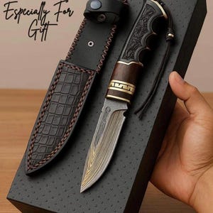 Personalized Damascus Hunting Knife: Engraved Handle, Leather Sheath