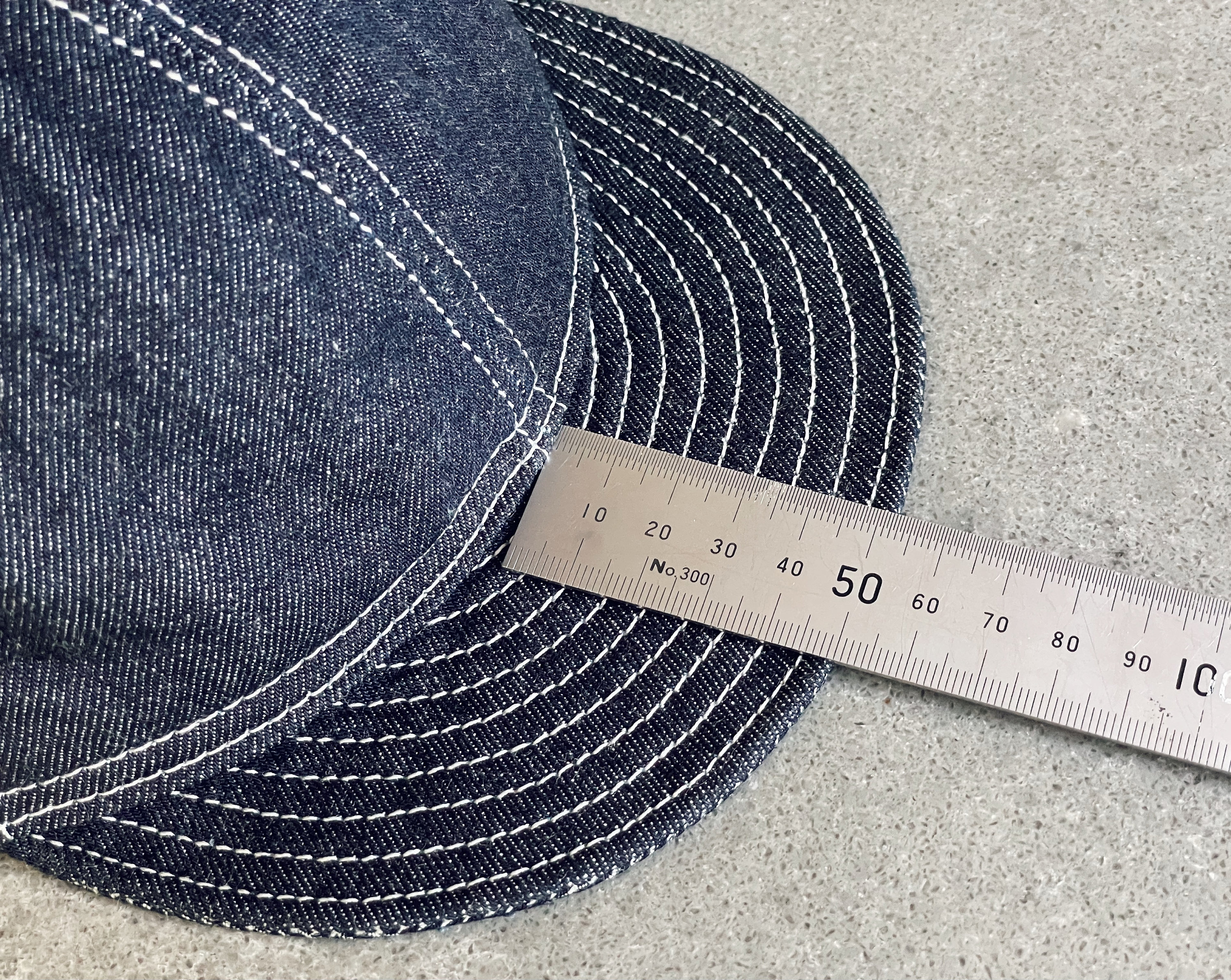 帽子 22SS WINDMILL DENIM HAT masu C-OBI-DNM Man: Baseball hat in destroyed denim | Diesel