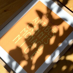 Je t'aime Côte d'Azur Poster | Orangefarbene Französische Riviera Kunstdruck (Antibes, Cannes, Monaco)