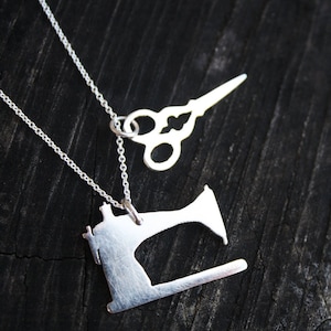 sewing machine necklace vintage sewing charms antique scissors personalized love to sew seamstress mommy necklace