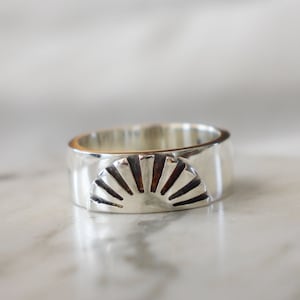 silver sunrise ring / surfers ring / 8mm unisex ring / handmade silver ring / sublime ring