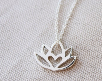 protea necklace / silver flower necklace / lotus necklace / love necklace / gift for girlfriend / bridesmaid gifts