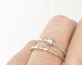 dainty silver ring / coil ring / stackable ring / boho ring