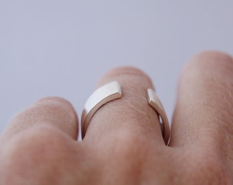adjustable statement ring / minimalist open ring / heavy 925 sterling silver band