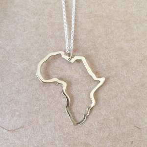 gold Africa pendant / yellow gold Africa necklace / solid gold Africa / Africa necklace / Africa outline necklace