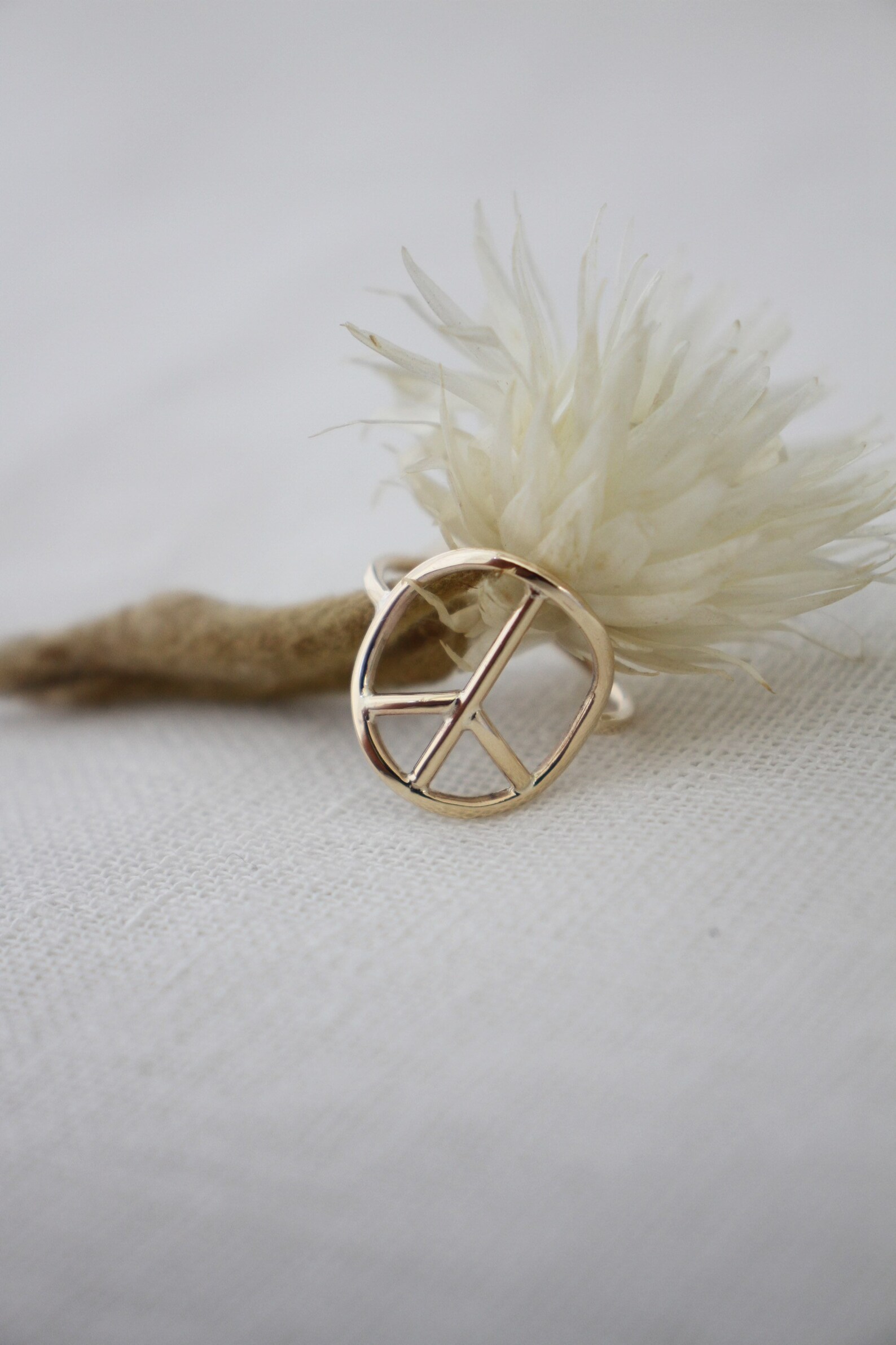 Gold Peace Ring / Peace Sign Ring / Solid 9ct Gold Ring / Boho - Etsy