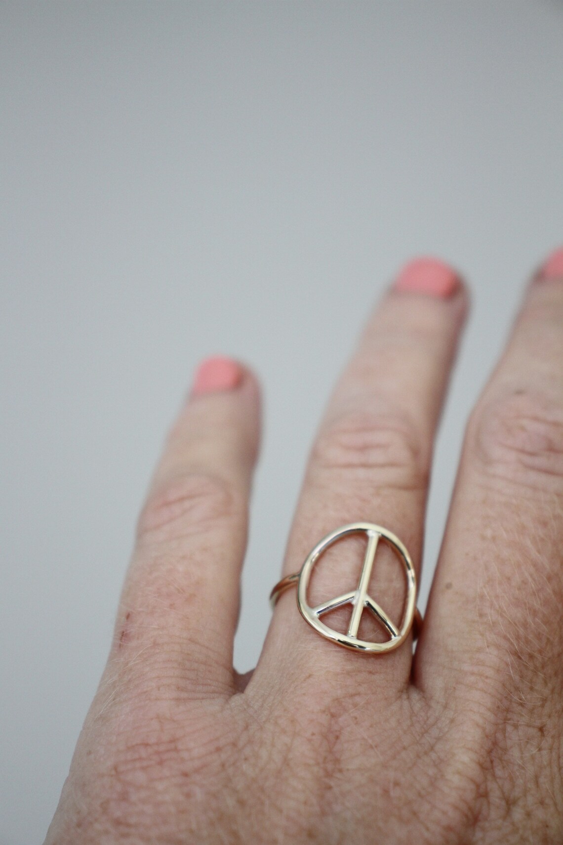 Gold Peace Ring / Peace Sign Ring / Solid 9ct Gold Ring / Boho Etsy