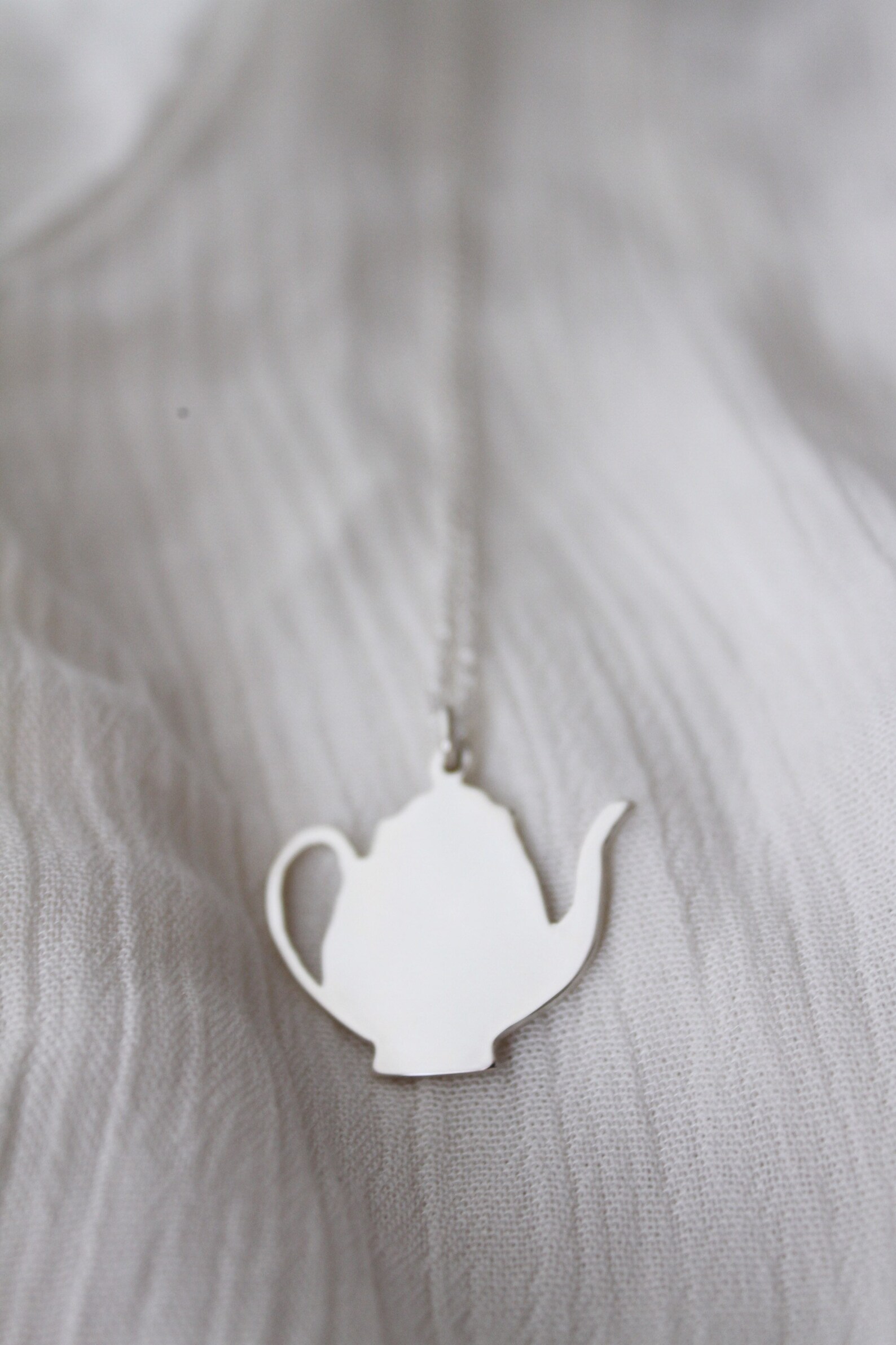 Teapot Necklace / Teapot Pendant / Mad Hatters Tea Party / Etsy