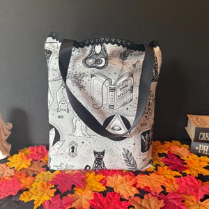 Magical Séance Tote Bag