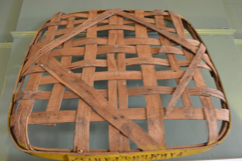 Large Vintage Tobacco Basket Etsy