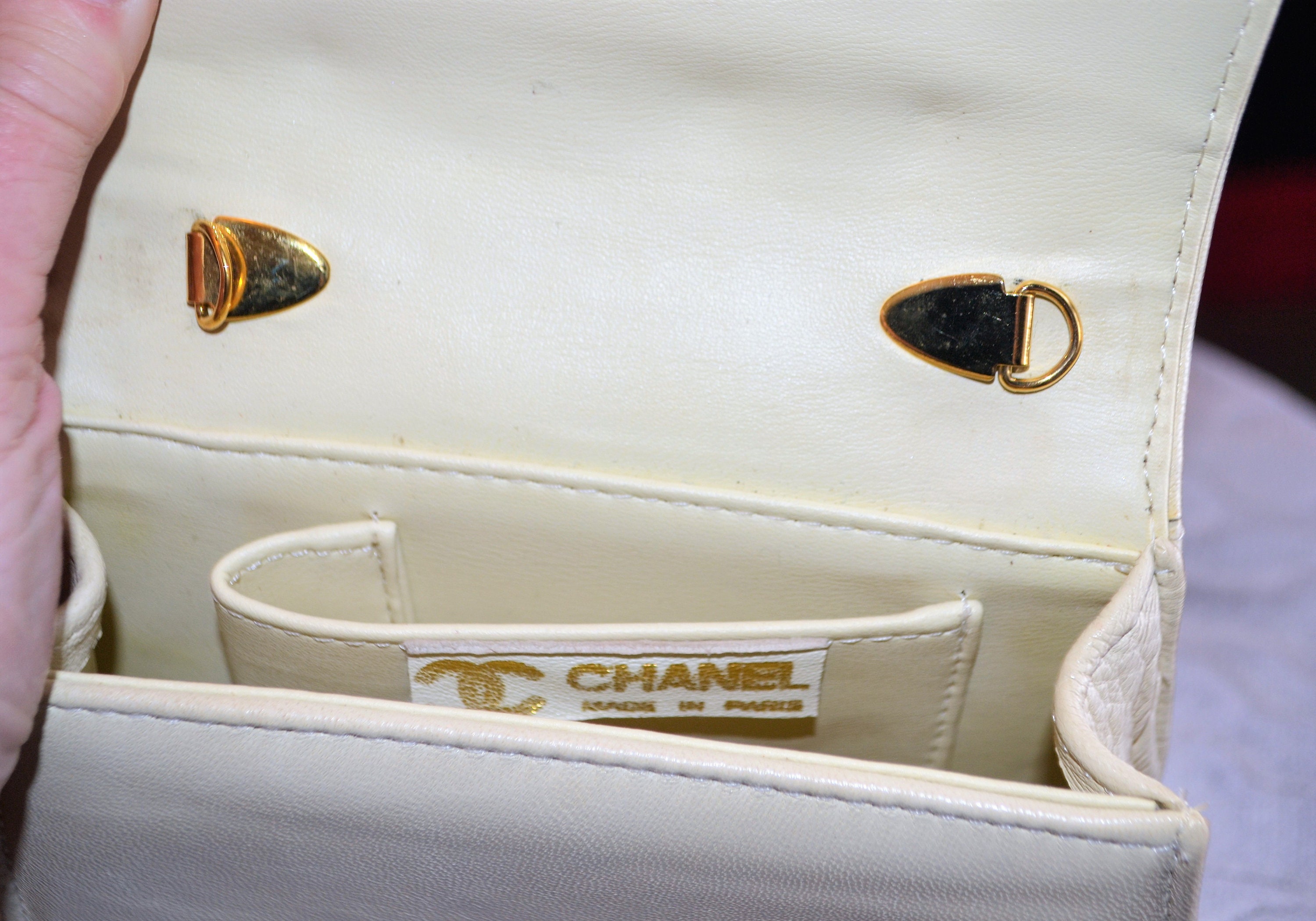 Vintage Chanel CC Mini Belt Purse/ Hand Bag Beige Leather 