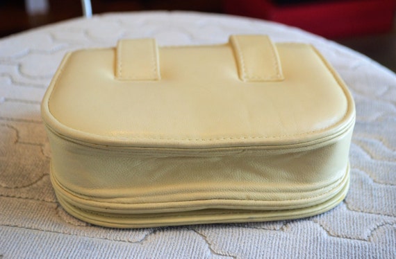 Vintage Chanel CC Mini Belt Purse/ Hand Bag Beige… - image 2