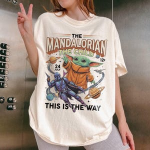 Vintage Mandalorian Grogu Shirt, Retro The Child This Is The Way Tee, Star Wars Family Vacation 2026, Disneyland Galaxy Edge Fan Gift Outfit image 2