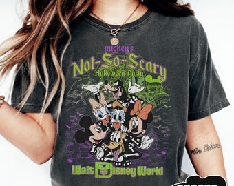 Inte så läskig Halloween-tröja, Musse Pigg Halloween-tröja, Disney World-tröja, Halloween-festtröja, söt läskig tröja, vintage Disney-tröja