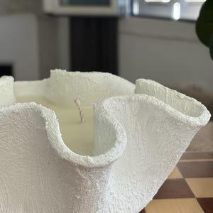 Handmade natural scented candle, decorative candle, interior decoration, soy wax and cotton wick, Grasse fragrance, candle