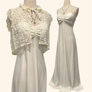 Vintage 70s Wedding Dress | 1970s Lace Cape Boho Bridal Gown | White Dress Evening Floor Length 0 XS