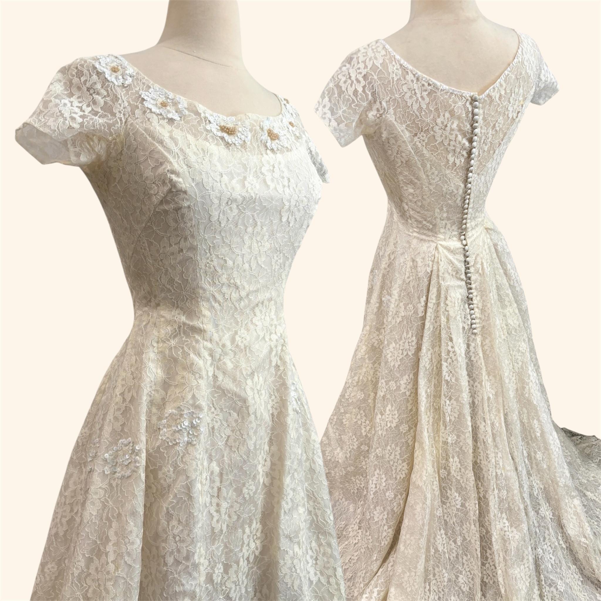 retro wedding dresses etsy Vintage Wedding Dress