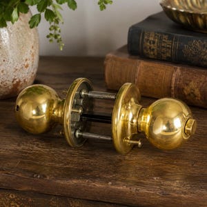 Vintage Polished Brass Privacy Door Knob Set – Round Interior Hardware with Rosettes