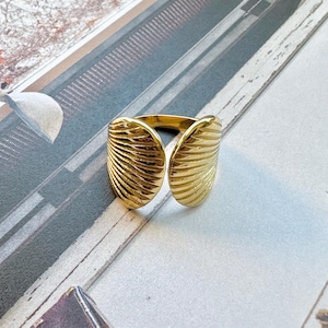 Seashell Gold Ring, summer ring, summer jewelry, waterproof  Beach Jewelry, Cockle Shell, Surfer Ring, Dainty Ring, Hypoallergenic, starfish