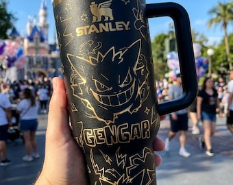 Bicchiere termico Purple Monster da 40 oz con incisione laser, stile cartone animato, ideale come regalo.