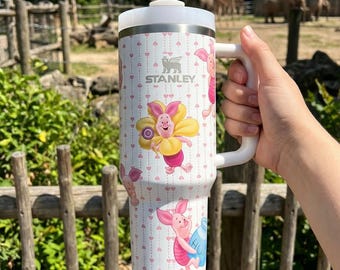 Tazza termica da viaggio Pink Piglet da 40 oz con manico, ideale come regalo per lei.