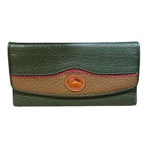 Rare Dooney & Bourke pebbled leather long wallet