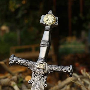 Hand-Forged Damascus Steel Sword | King Solomon Crusader Design | Leather Case | Vikings sword Best Gift for Him | Holiday or Collector Gift