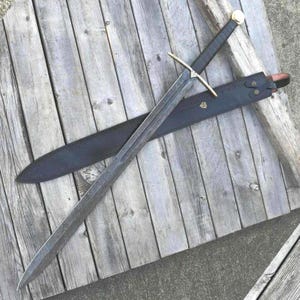 Real Damascus Steel Viking Sword  Hand-Forged Long Blade | Great for Costumes, Wedding Gifts, or Groomsmen Present Handmade Real Long Sword