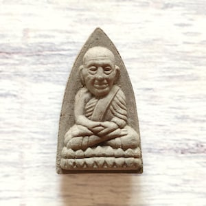 Luang Pu Thuad Stepping on the Sea Amulet, Vintage Buddha pendant, Authentic Thai talisman, Buddhist protection charm, old lucky Thai amulet