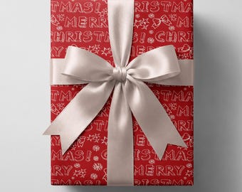 Puede incluir: Una caja de regalo rectangular envuelta en papel rojo con un patrón repetitivo de líneas blancas con el texto Merry Christmas, estrellas, copos de nieve y lazos, atada con una cinta de satén ancha y lisa de color beige claro con un gran lazo.
