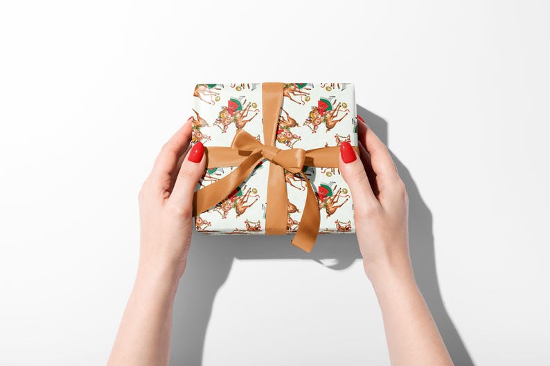 Retro Christmas Wrapping Paper, Kitschy 1950s Vintage Fawn Gift Wrap for Holidays image 5