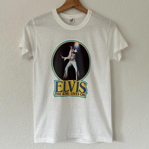 1970s Vintage Elvis The King Lives On Hanes Semi-Sheer White Cotton Graphic Tee Baby Tee Youth Large (L) Women’s (XS)
