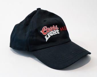 Gorra vintage de Coors Light / Gorra de béisbol negra promocional de Maxim / Gorra retro con logo de cerveza / Gorra ajustable de colección de los años 80 y 90