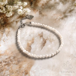 Pulsera de cuentas de selenita de 3 mm, delicada pulsera blanca apilable, joyería minimalista para combinar, accesorio diario de verano, regalo para mujer.