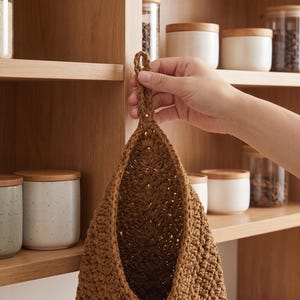 かぎ針編みの吊り下げ式フルーツバスケット、織物製野菜収納バッグ、キッチン壁掛けオーガナイザー、ボヘミアン風パントリー装飾ギフト、実用的なホームギフト、新築祝いギフト 画像 11
