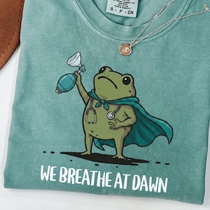 Funny Frog Respiratory Therapist T-Shirt Breathing Respiratory Care Pulmonary RT Gift Healthcare Hero