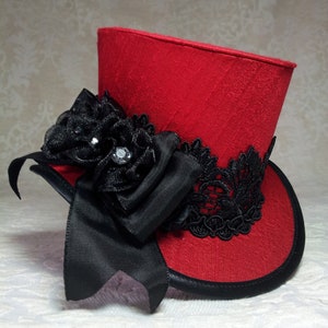 Red Mini Top Hat, Steampunk hat, Vampire bride, Gothic Lolita hat, Steampunk Wedding, Victorian Wedding, Gothic Wedding, Red Headband hat