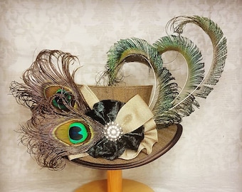 Chapeau percher victorien, chapeau haut de forme midi avec velours turquoise et plumes de paon. Cosplay Steampunk, chapeau haut de forme Steampunk, costume Renaissance